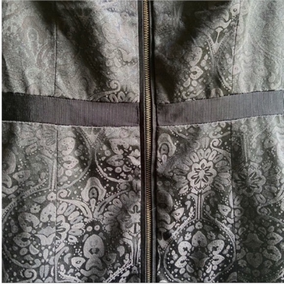 Lovers + Friends Suite Life dress black jacquard floral ruffle - Picture 10 of 10